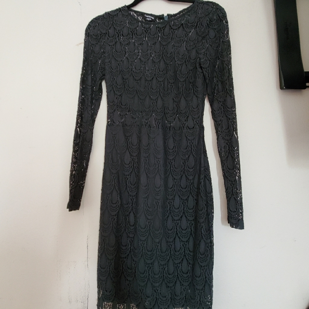 Bebe lace dress